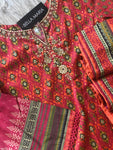 Sadabahaar Printed Lawn 3 pc suit LN736C